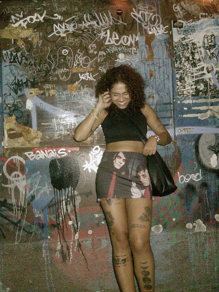 carol party poison da silva |-/ 🇵🇸 tweet media