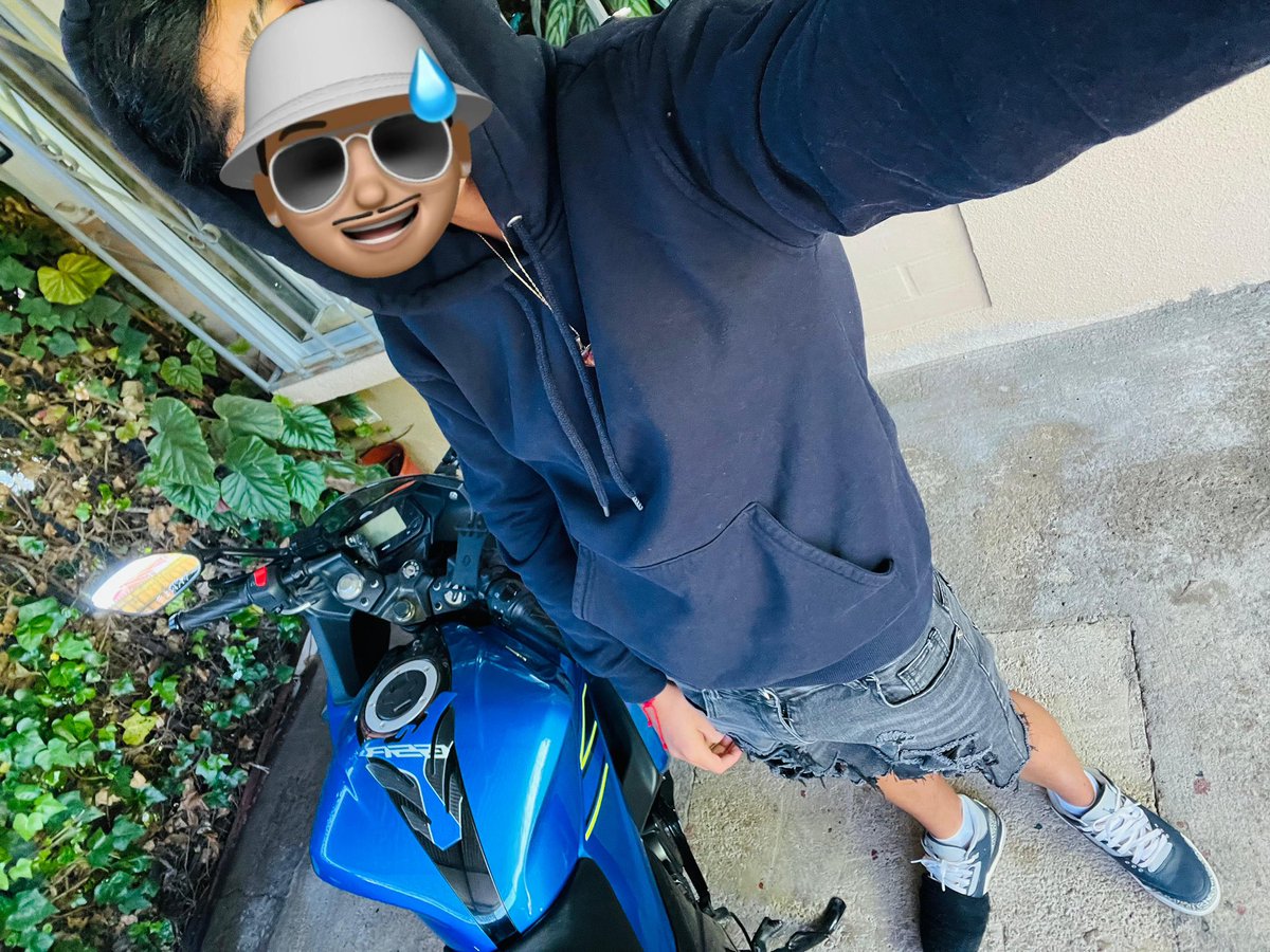nikolas🤑✌🏽 tweet media