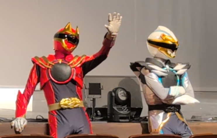 まげざ tweet media