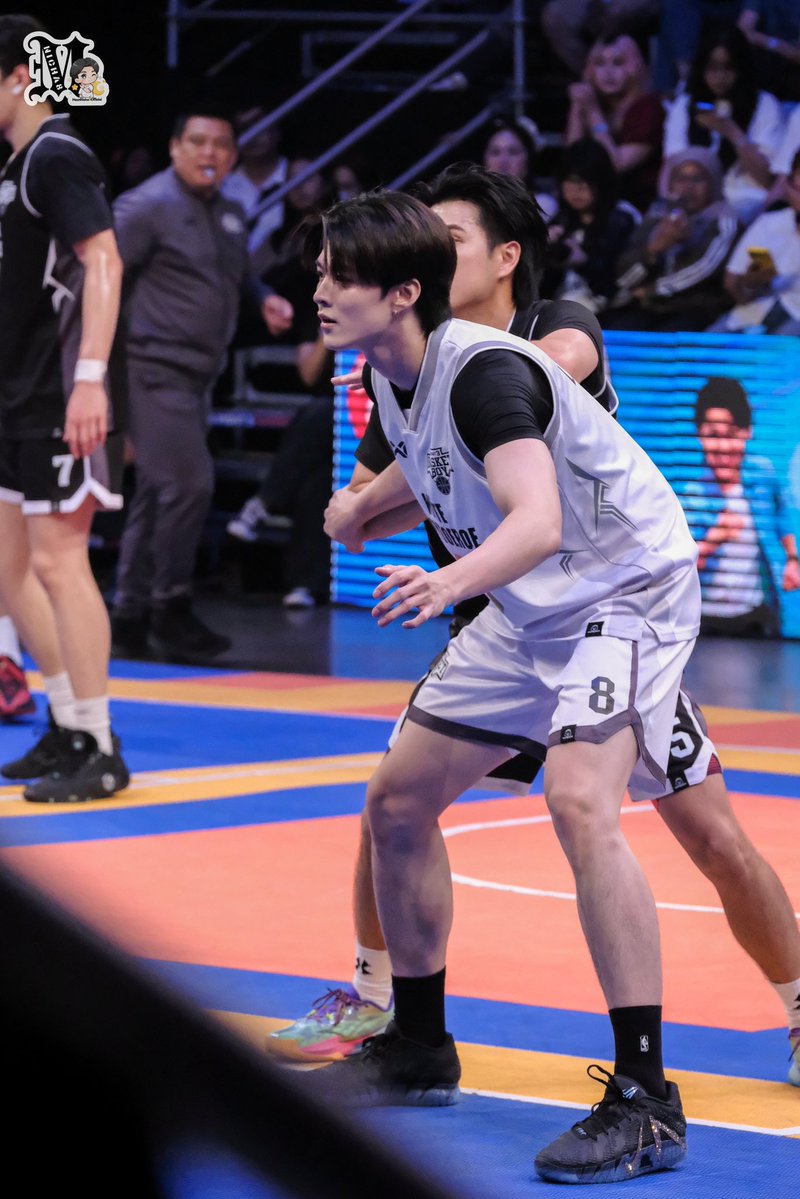 MeenNicha8_Official tweet media