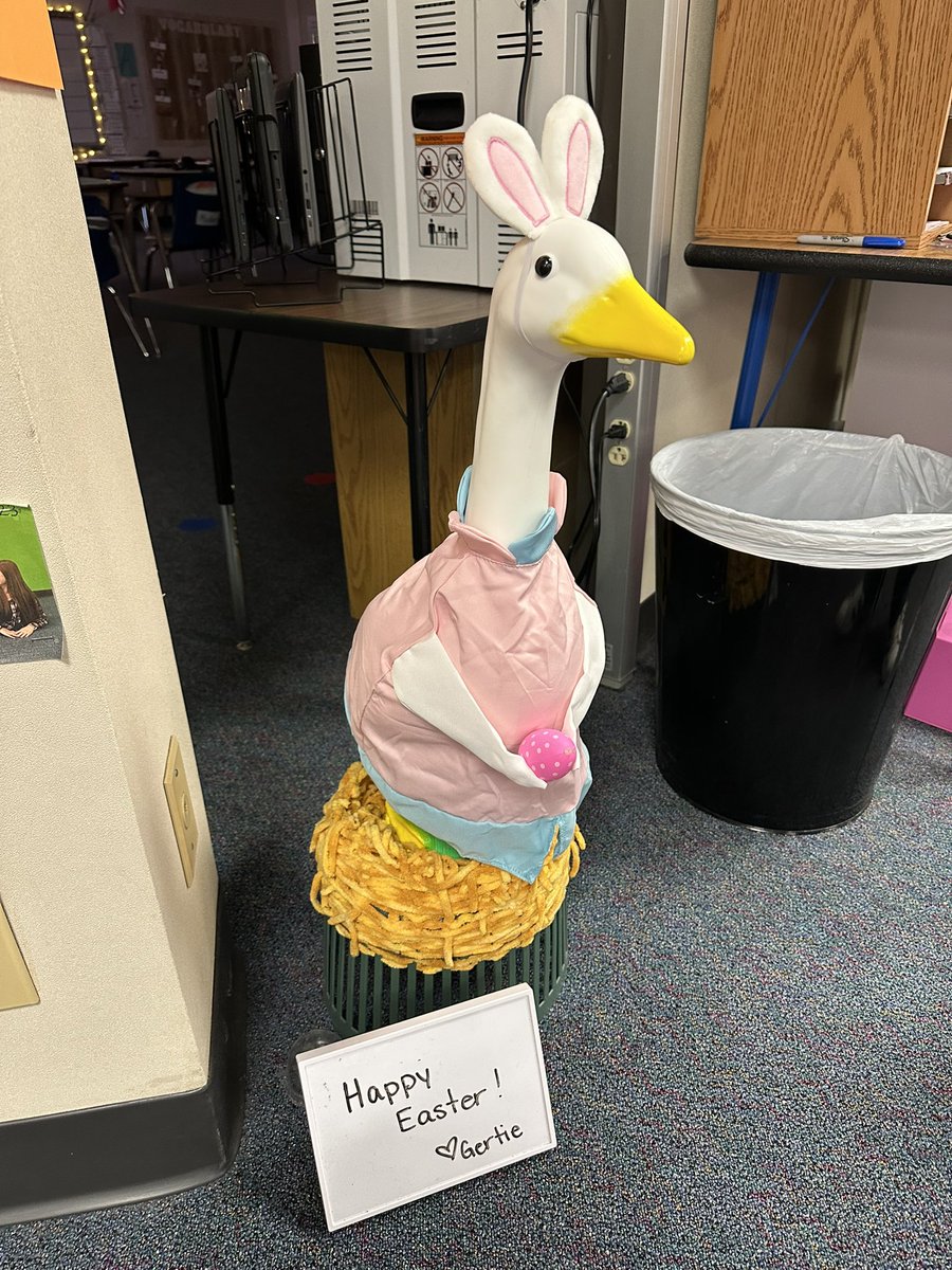 Gertrude tweet media