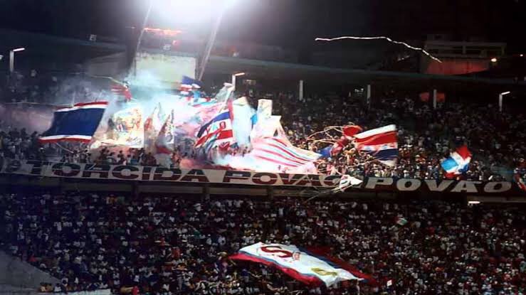 Torcida Povão. 2000.