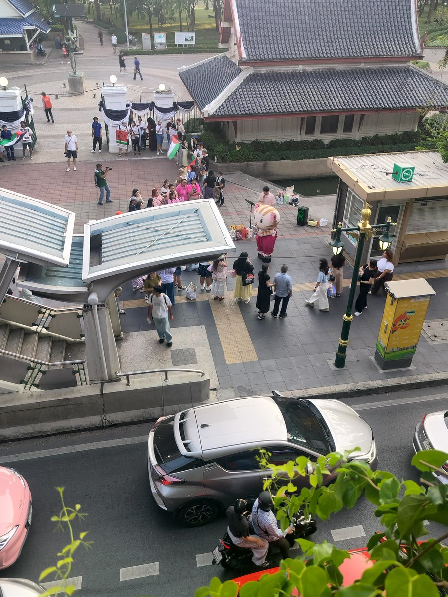 b ♡゙ tweet media