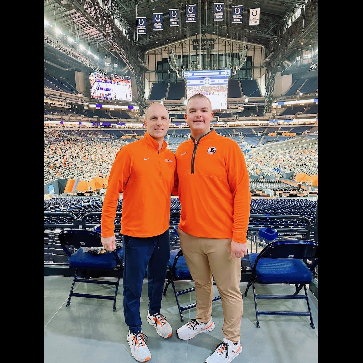 CoachKeene's tweet photo. Great weekend at the #FinalFour with @JusticeKeene1 https://t.co/qXR2XunkBO