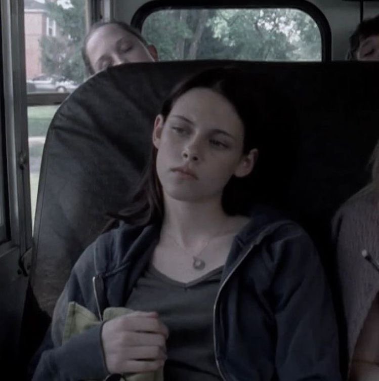 zu☁️ tweet media