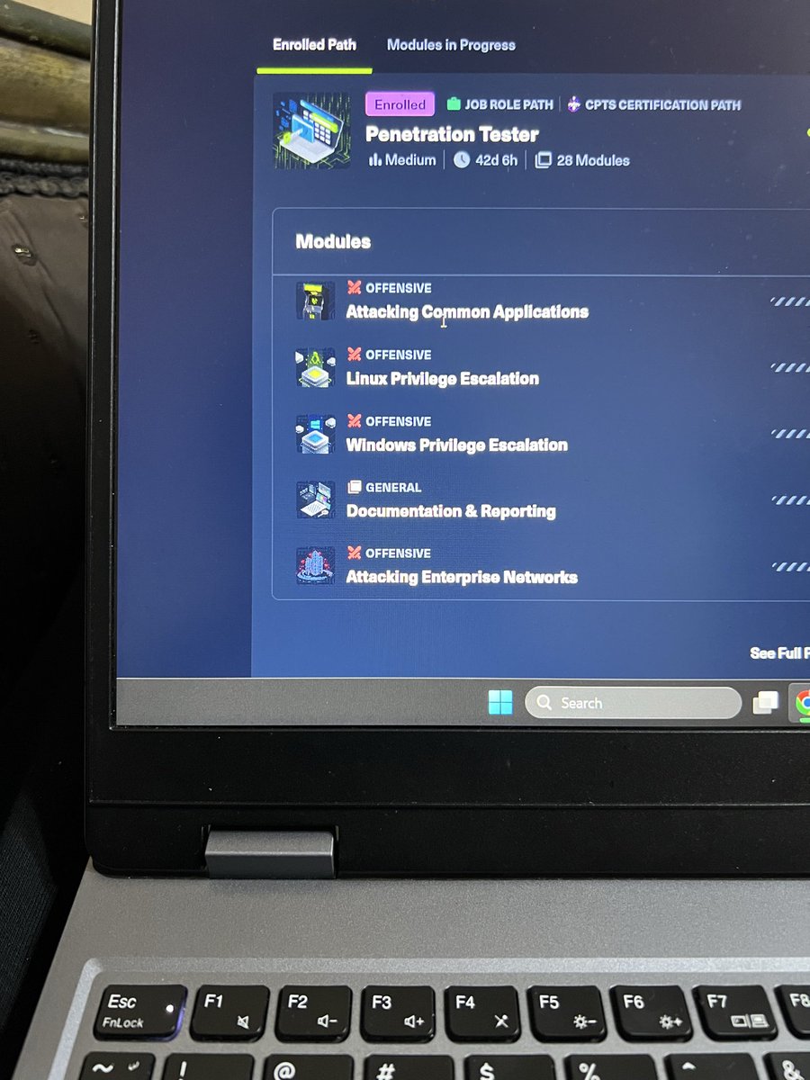 itsHadiro0023 tweet media