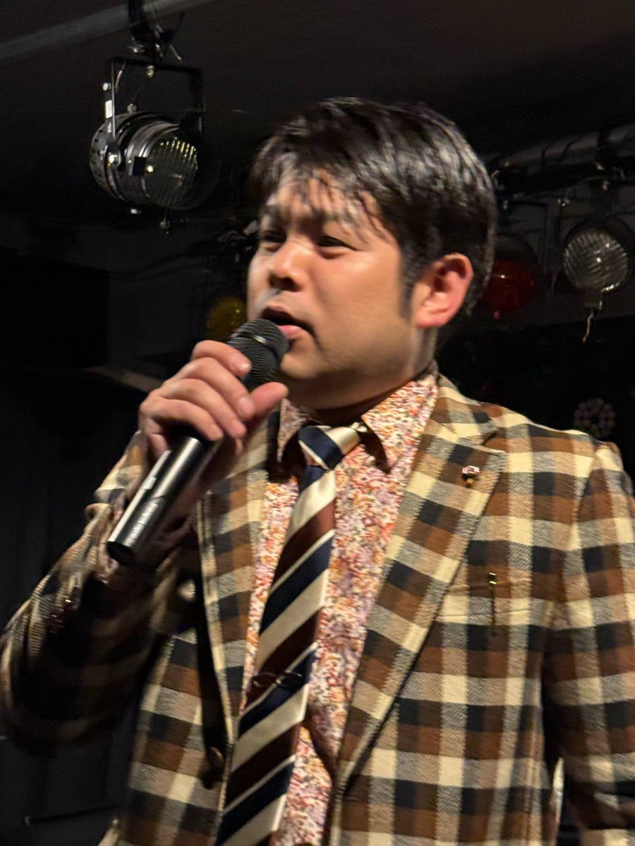 確越 豪将 (アンバーアクアマリン) tweet media