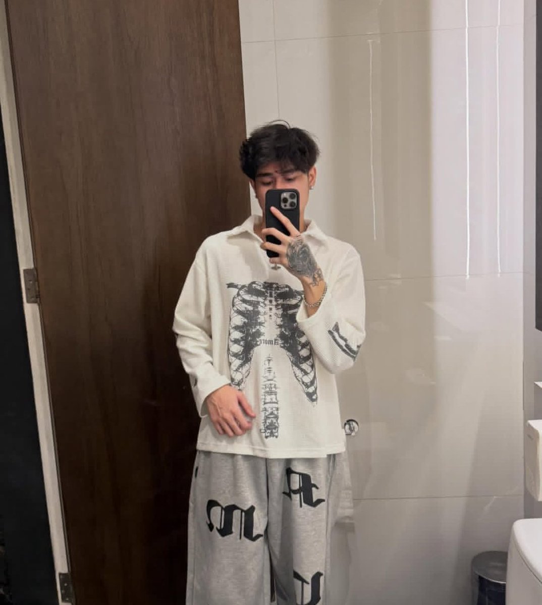 Alter Bee 🐝 tweet media