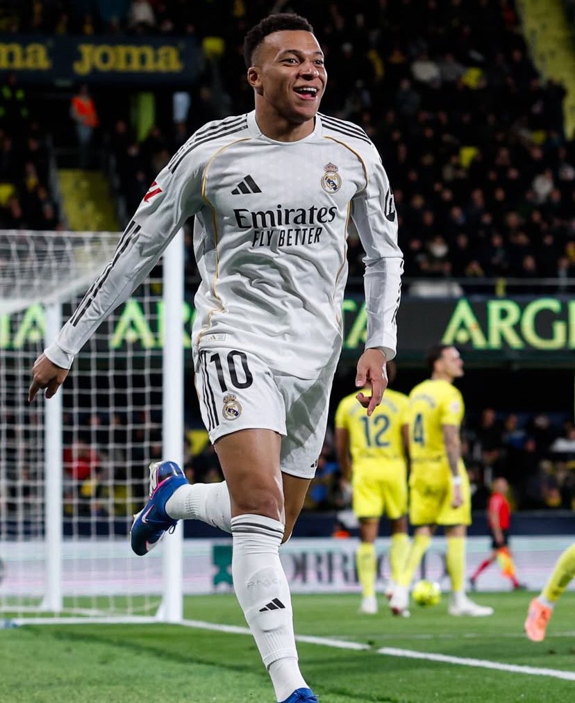 RAYMON🩵🩵 tweet media