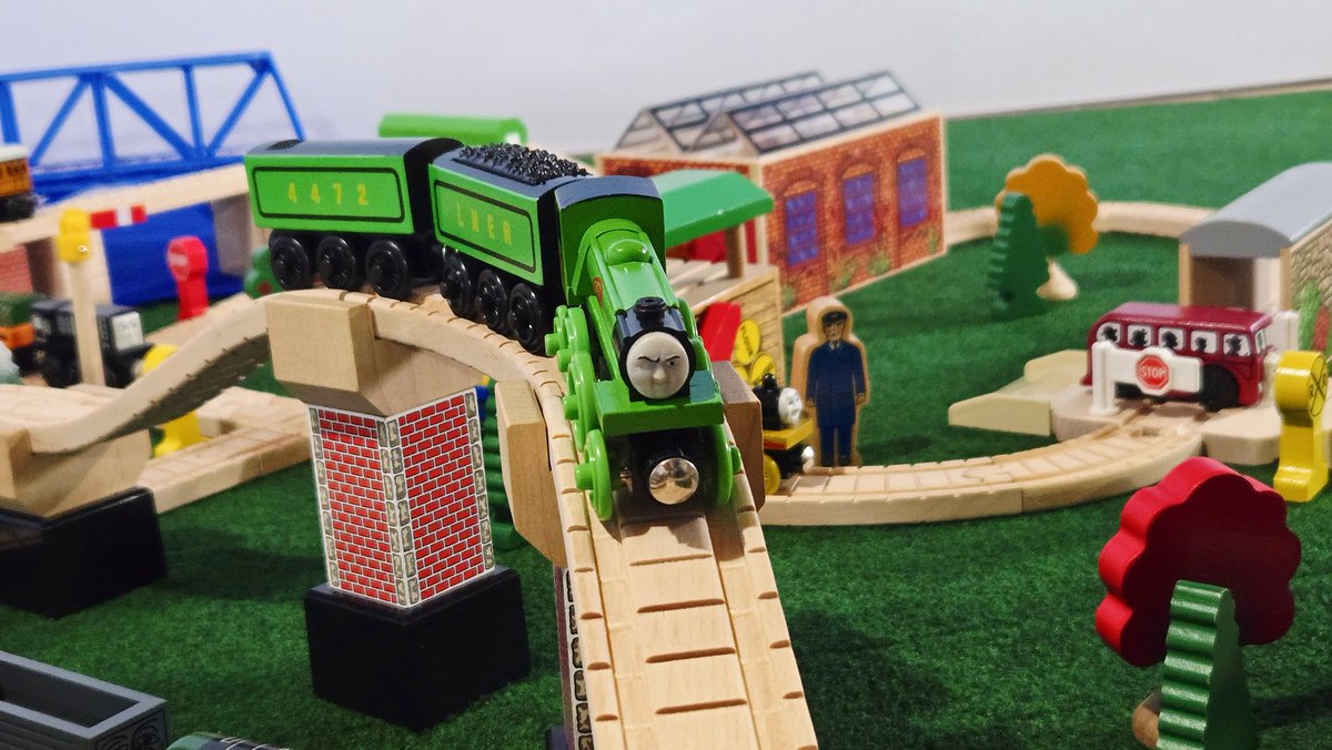 Fred Pelhay tweet media