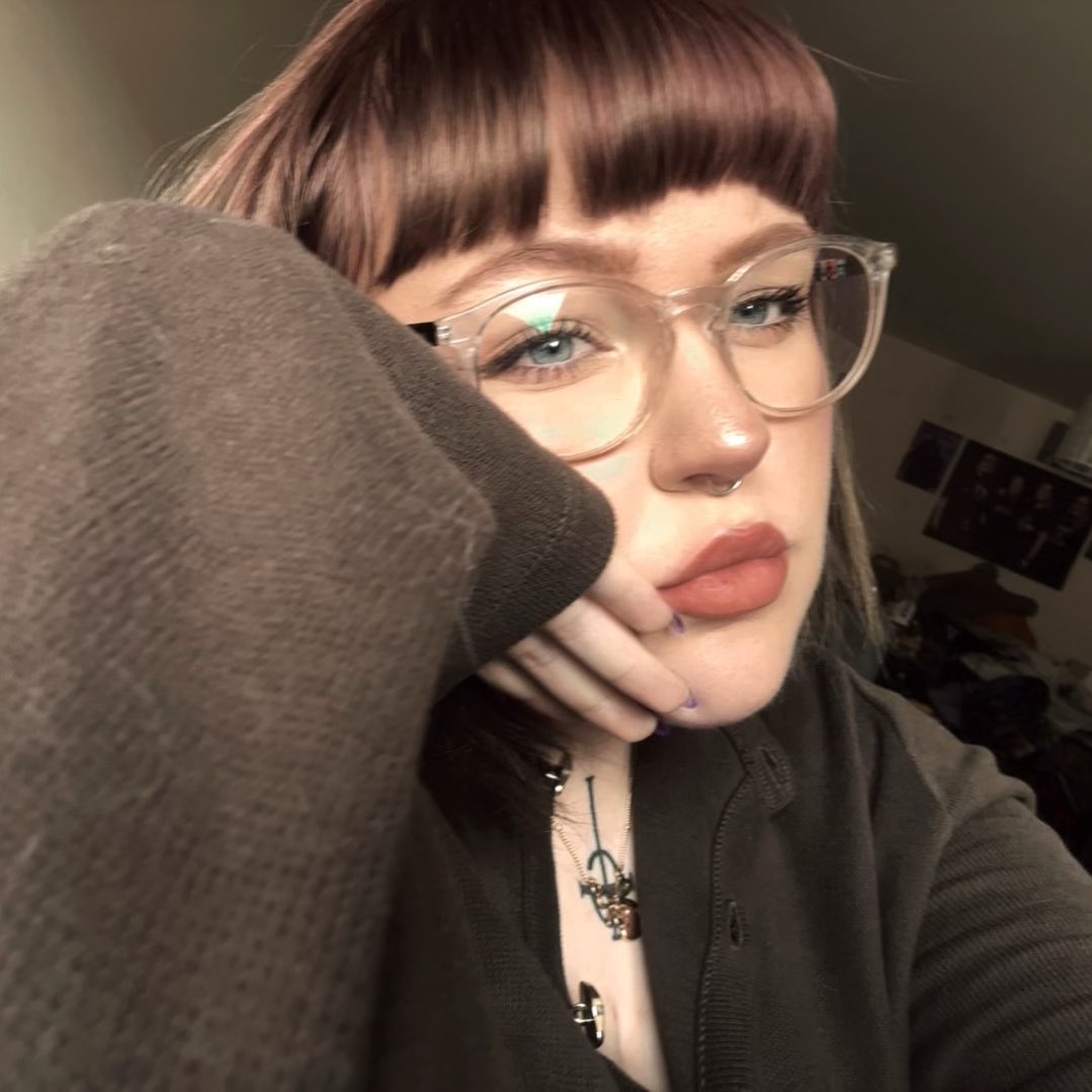 keira 𝜗𝜚⋆₊˚ misses ghost tweet media