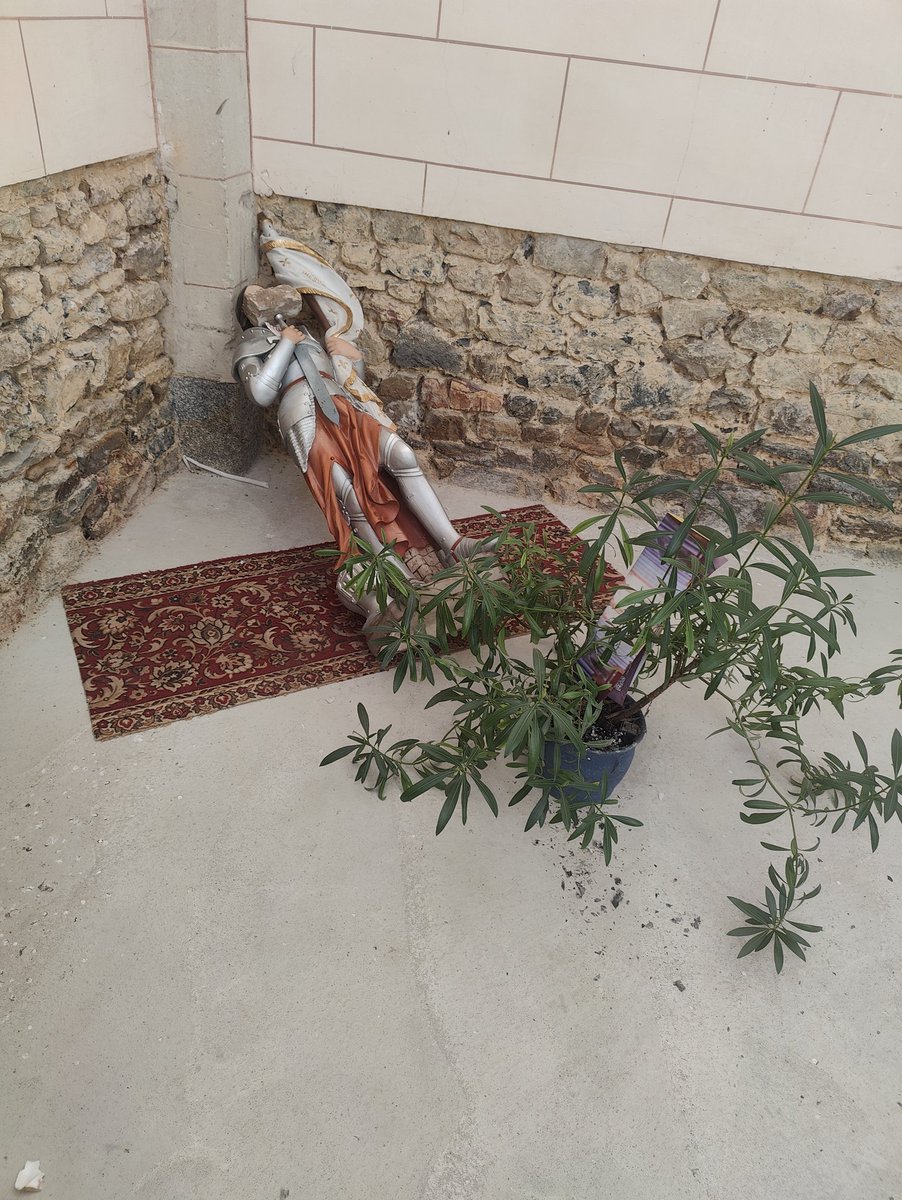 viavavoum tweet media