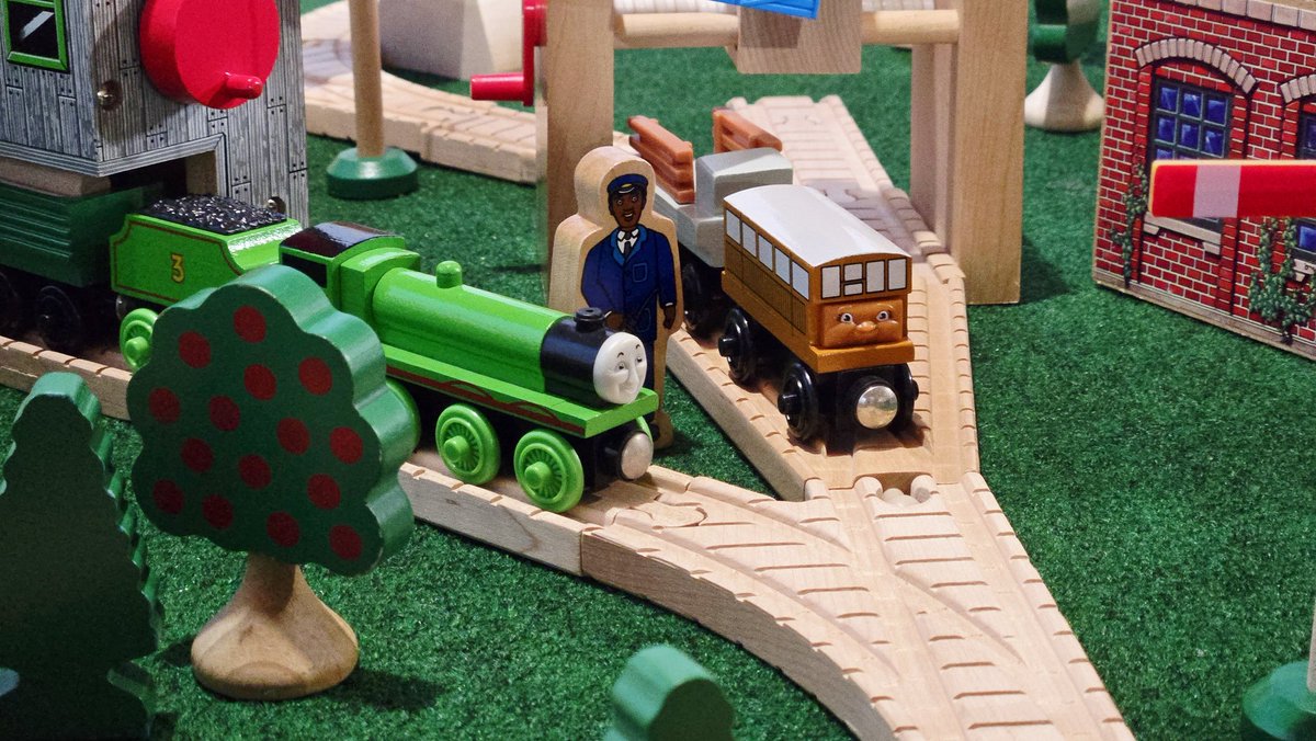 Fred Pelhay tweet media