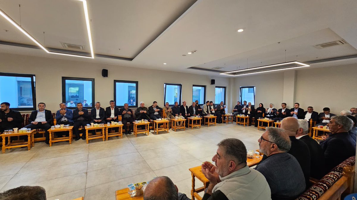 AK Parti Batman Milletvekilimiz Sayın Ferhat Nasıroğlu’nun kayınbabası, Mehmet Mucip Ceylan’ın vefatı nedeniyle Diyarbakır Milletvekilimiz <a href="/Kepoluasuna/">Suna KEPOLU ATAMAN</a> ile birlikte taziye ziyaretinde bulunarak ailelerinin acısını paylaştık. 

Merhuma Allah’tan rahmet; başta Ceylan ve Nasıroğlu