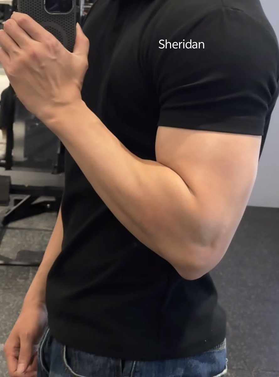 宇宙无敌钢铁大直男 tweet media