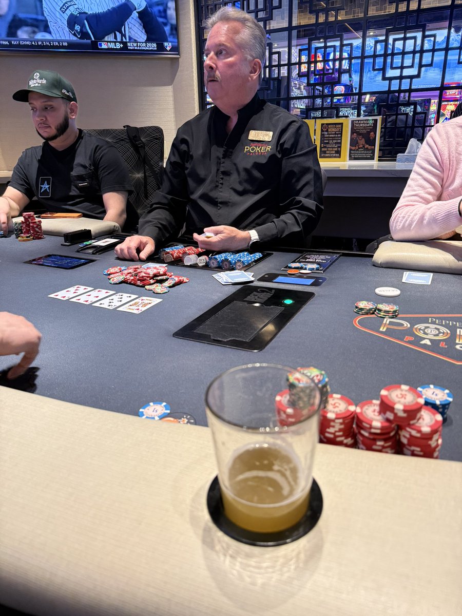 Tom Slick tweet media