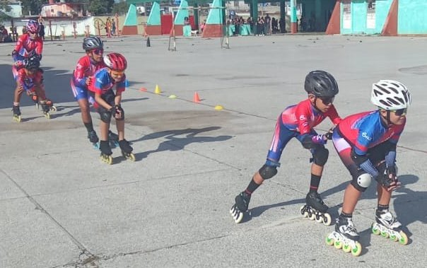 Las tomas deportivas #EnMarchaConFidel continúan anfianzas como expresión de la esencia popular de #InderCuba.
#100AñosConFidel 
#UnidosXCuba #InderCuba65 #DeporteCubano