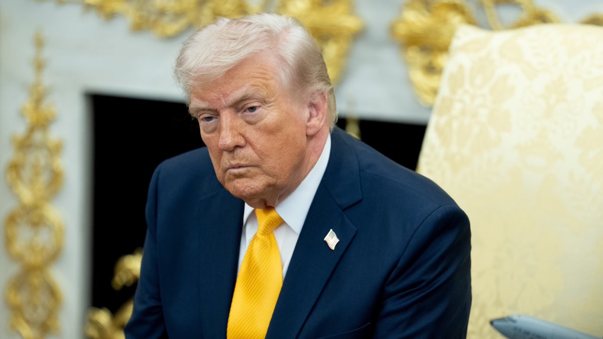 Osint613's tweet photo. BREAKING: 🔴

U.S. President Donald Trump said the war with Iran should end in days, not weeks, and warned that if no deal is reached he would “blow up the whole country,” with “very little” off the table, ABC News reports.

Contributed by @AZ_Intel_. https://t.co/MXFKx3PLOc