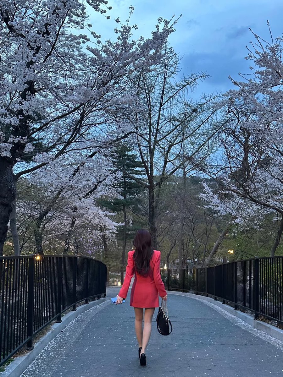 sɪʟᴠᴇʀ tweet media