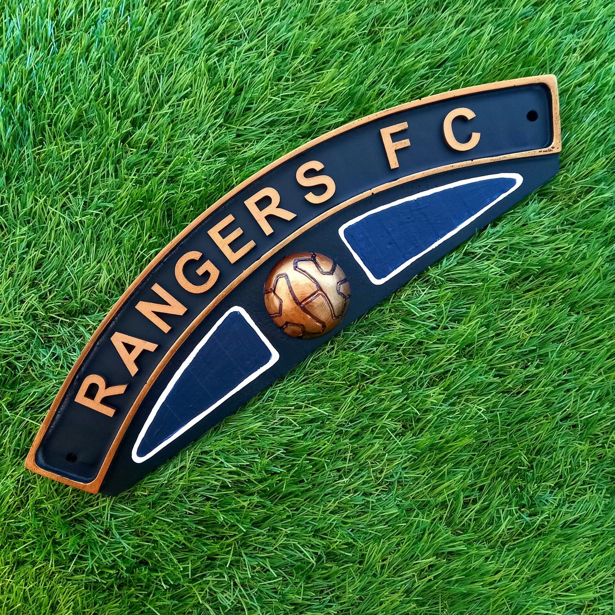 SignsFootball's tweet photo. Anyone know a #Rangers fan? We’ve just made a sample of this and it looks fantastic 
#Gers #Ready #DannyRöhl 
Pm us for a great deal or check the website https://t.co/xMQLacV1WE
Please share ! https://t.co/5et2Xbi45F