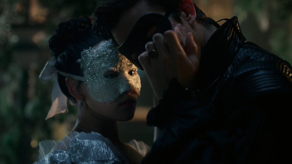 maisie ♡ tweet media