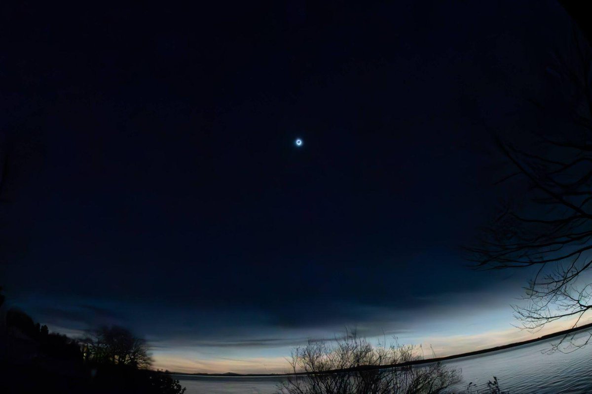 theworld522x tweet media