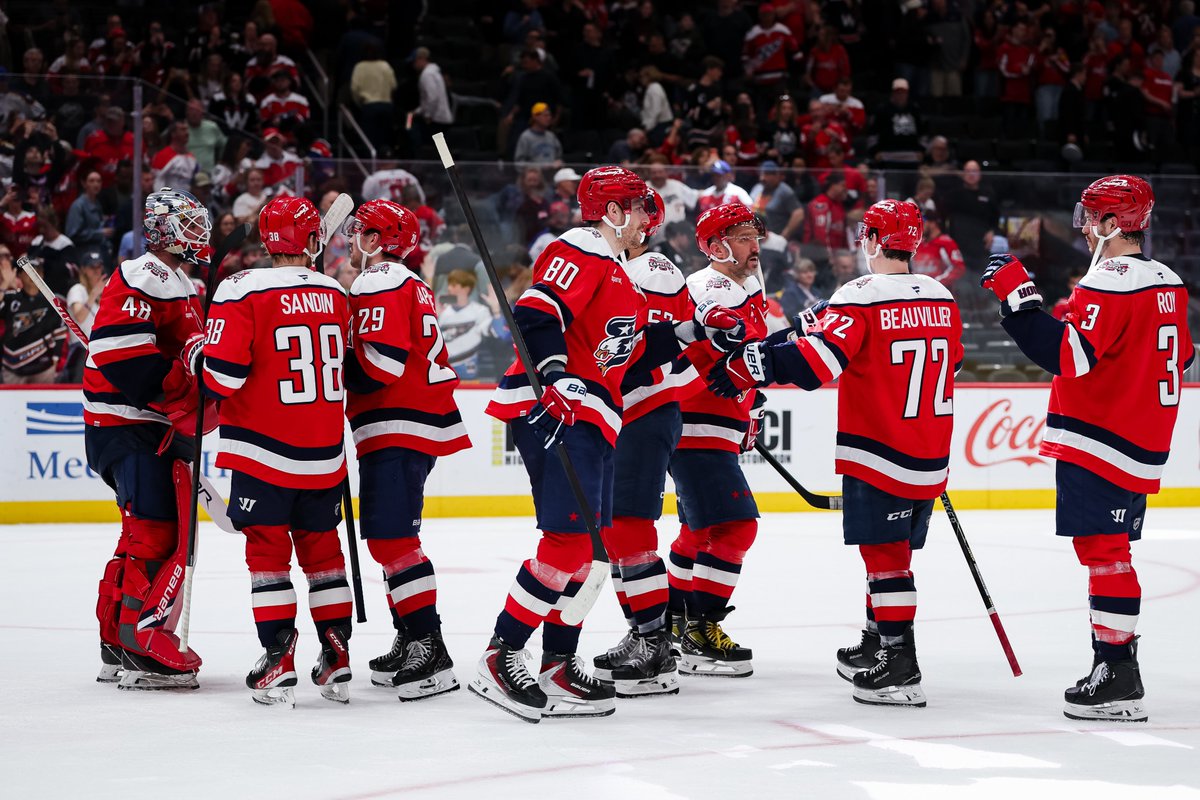 CapitalsPR's tweet photo. CAPS TODAY: The Caps begin today one point back of Ottawa for the second Wild Card spot and two points behind the Islanders for third place in the Metro. Washington is 4-1-0 in its last five and has points in 10 of its 14 games since the trade deadline: https://t.co/EwA0dwZwZb https://t.co/DY4efqrfHP
