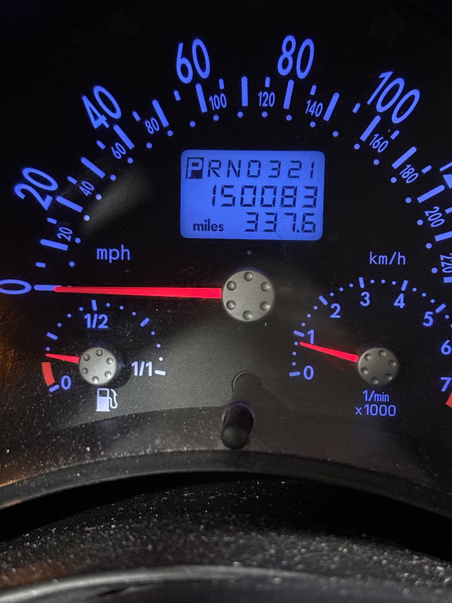 Bobert87's tweet photo. 84th fuel up. https://t.co/Uu5ybKytxN
