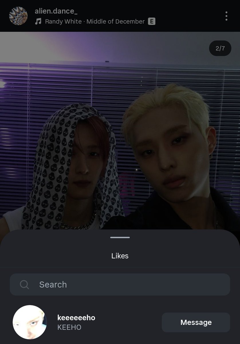 sasha #StandWithUkraine tweet media