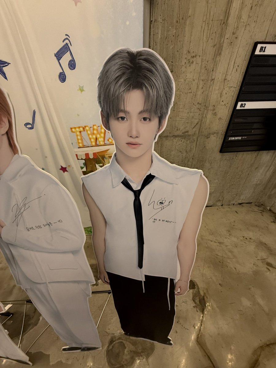 케키 tweet media