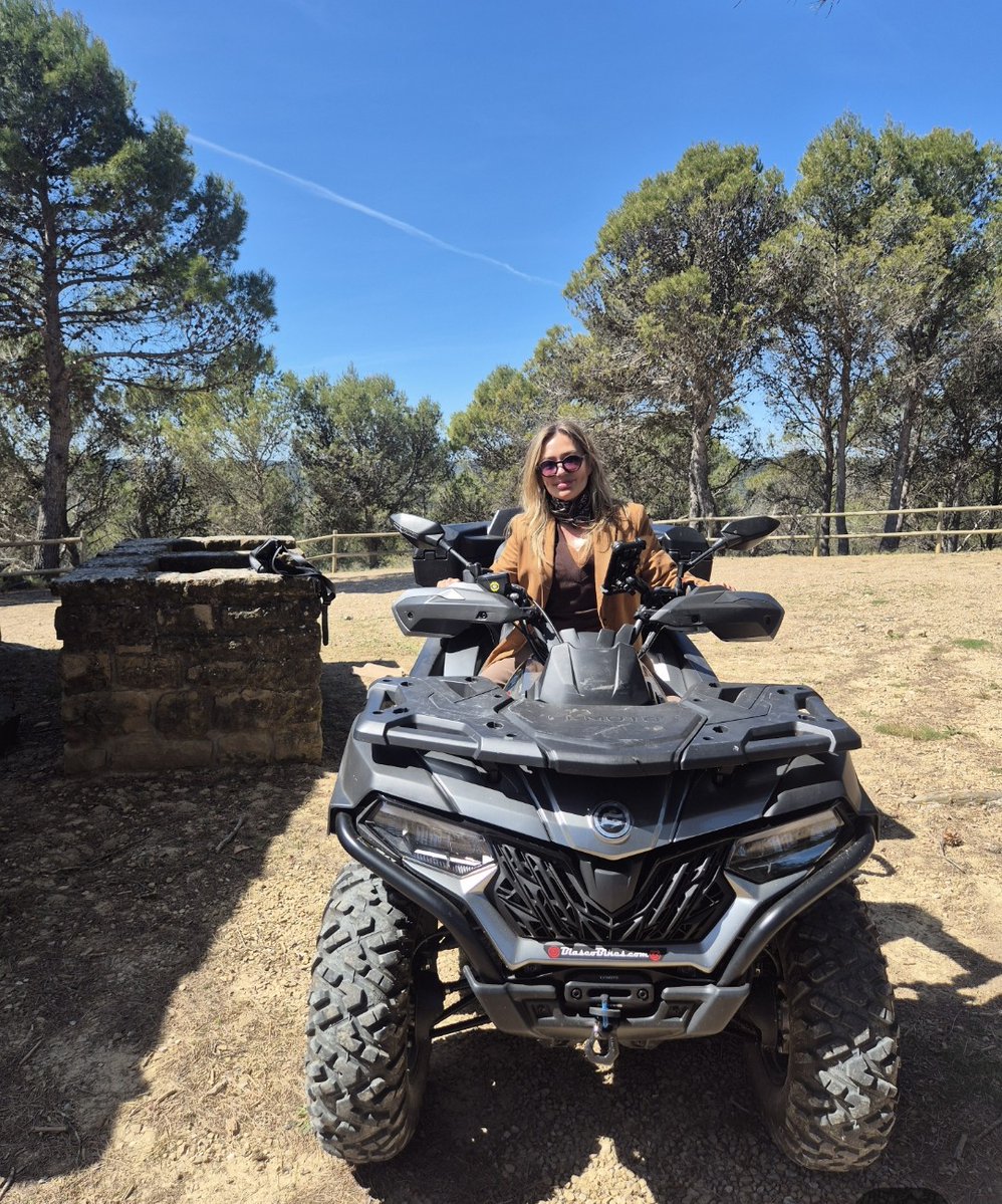 Cassandra tweet media