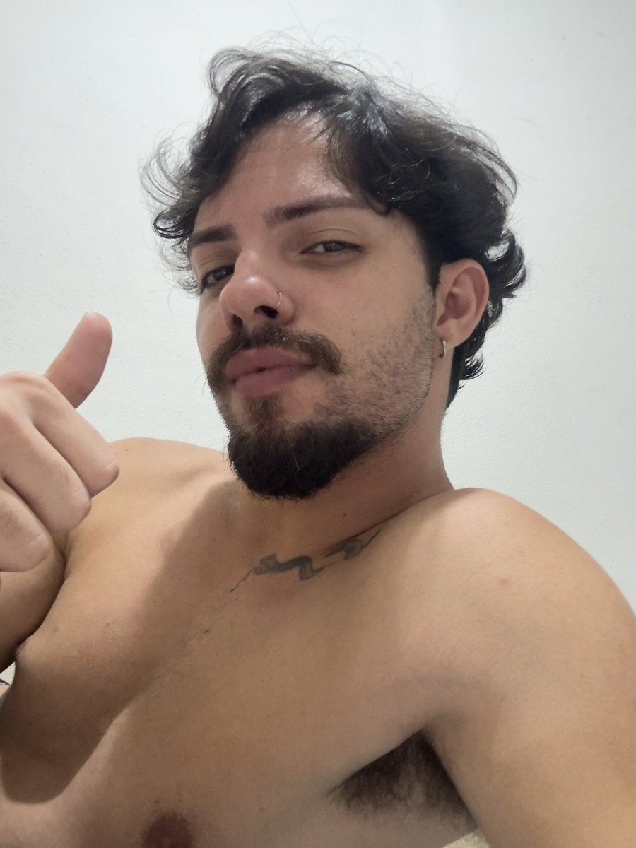 victurbando tweet media