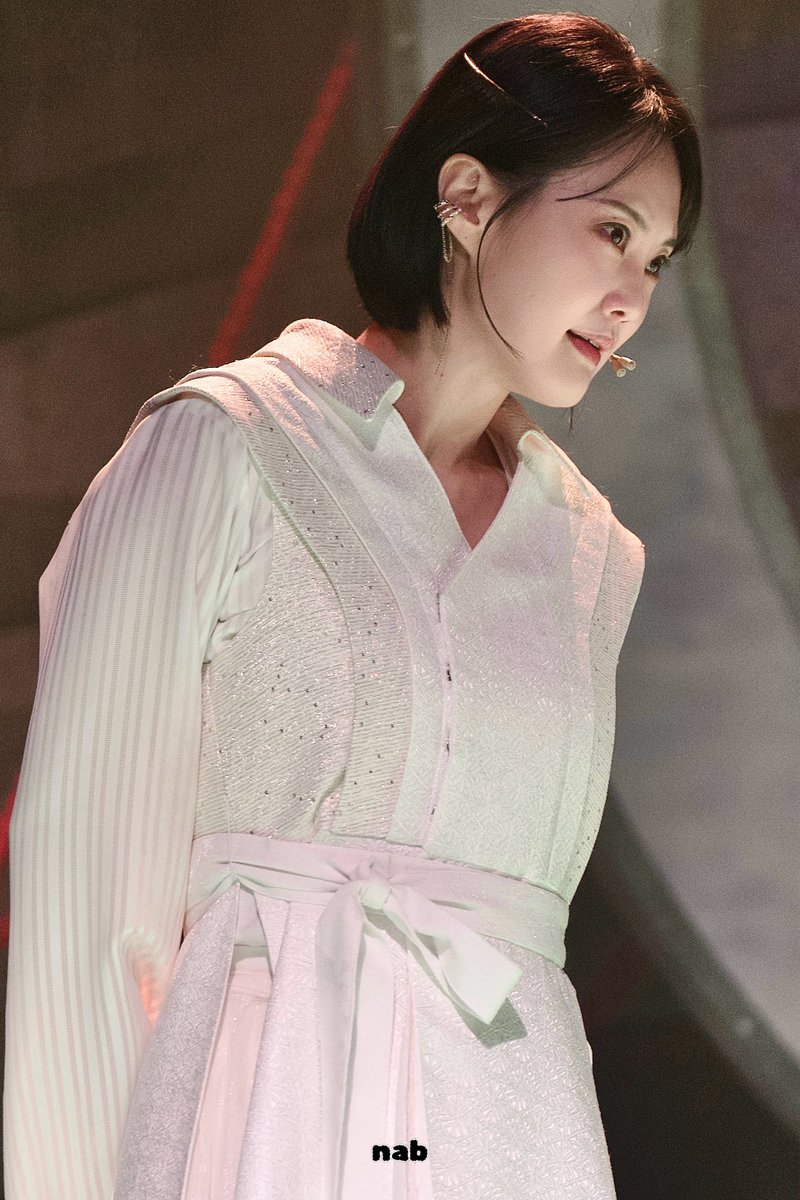 nabmyu's tweet photo. 더 가까이 ♥ https://t.co/qdgzWEDfB8