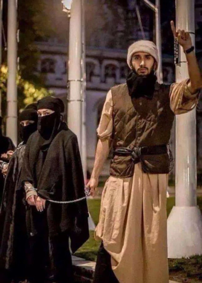 مـحـمــد tweet media