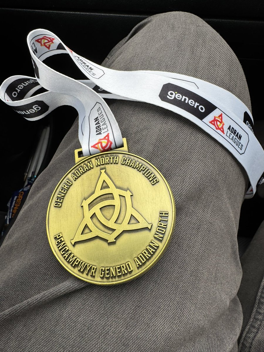 Dylan Davies tweet media