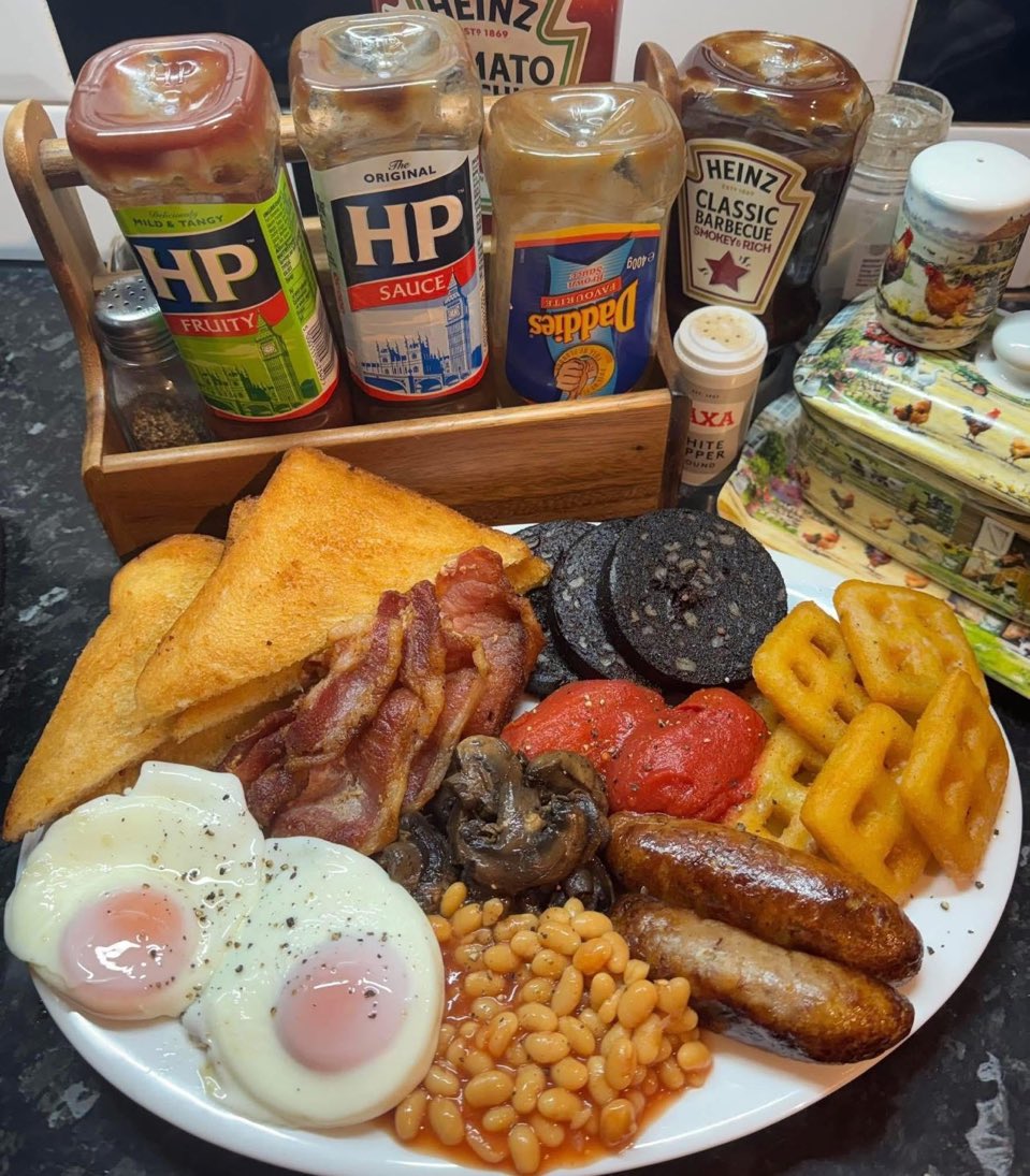 TRAVIS | تراڤس tweet media