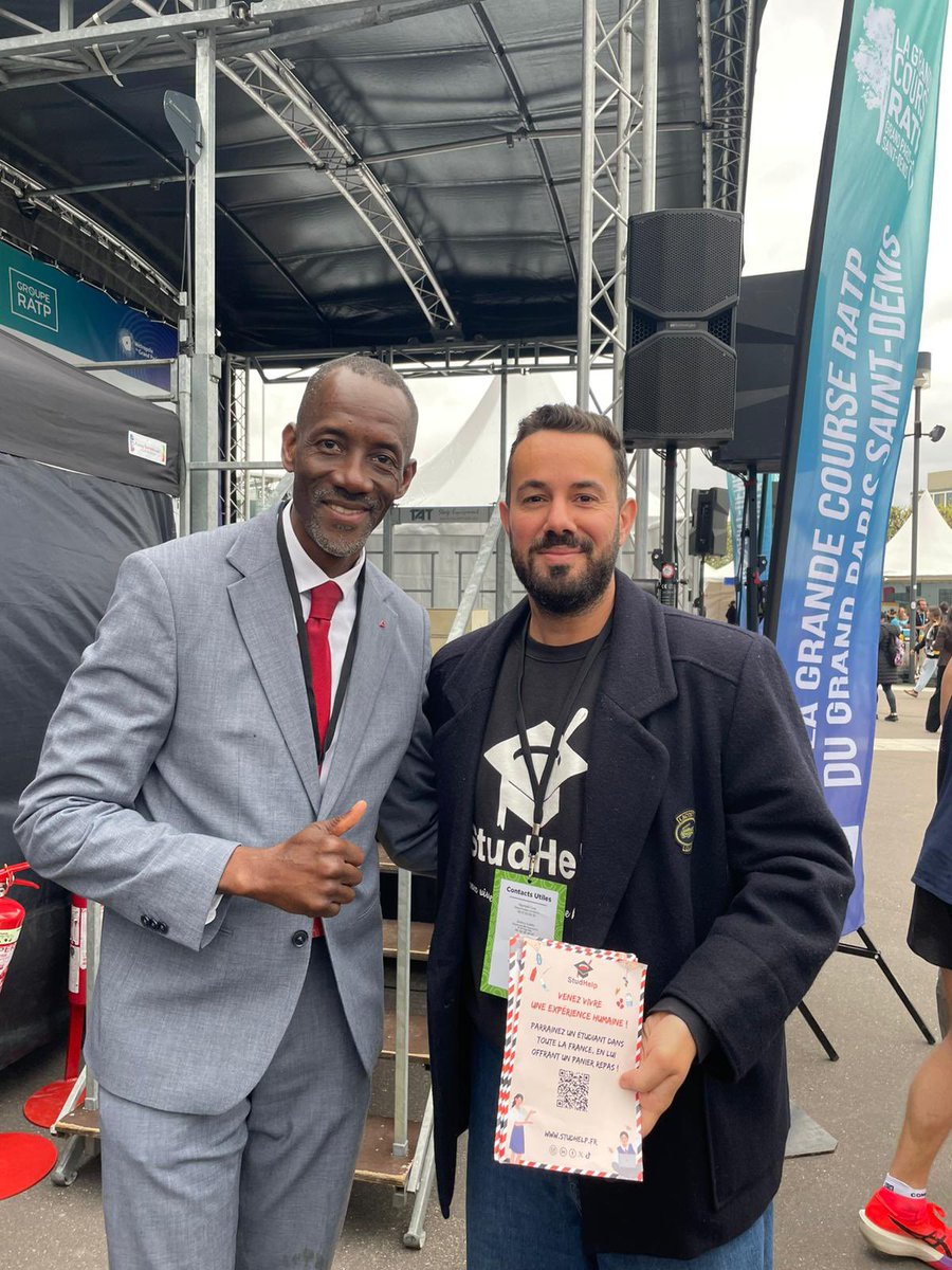 StudHelp tweet media