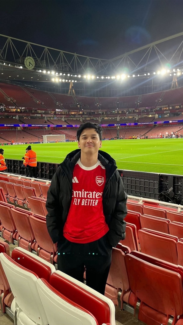 selfolssi ♤ tweet media