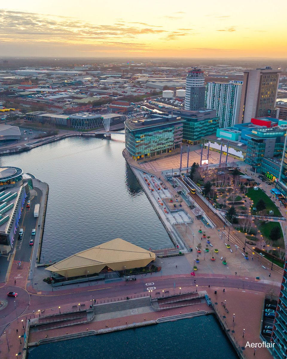 The world in Frames tweet media