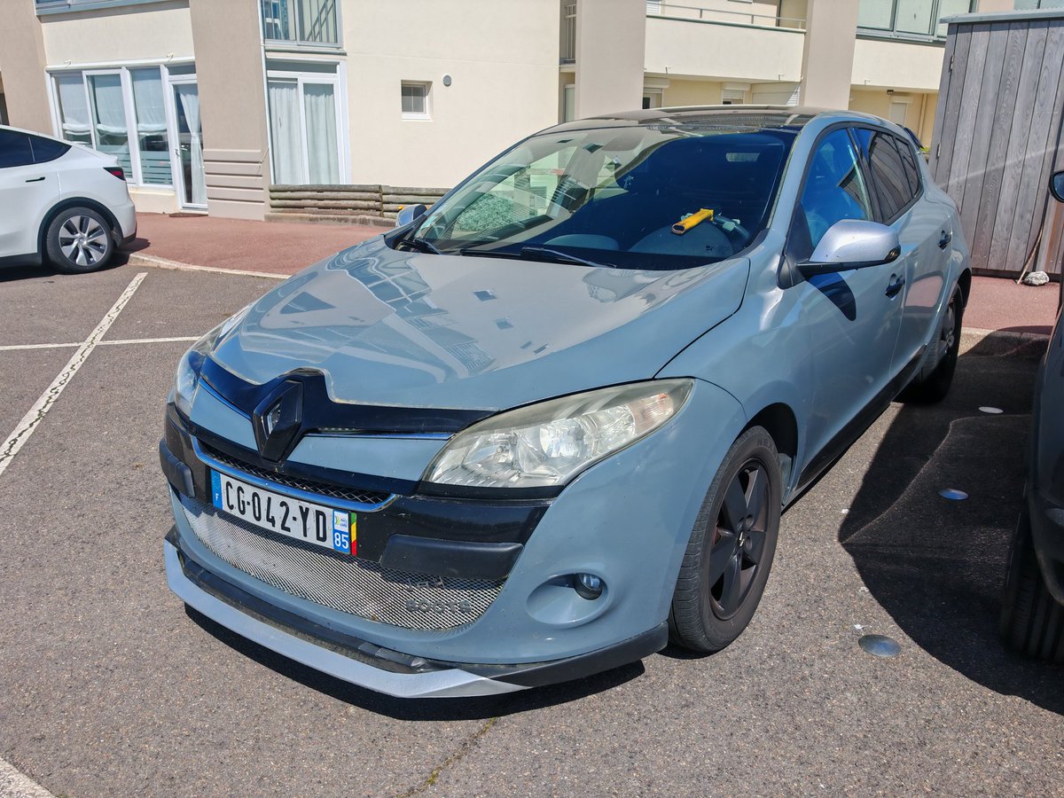 Le Novichok De Hoonited tweet media