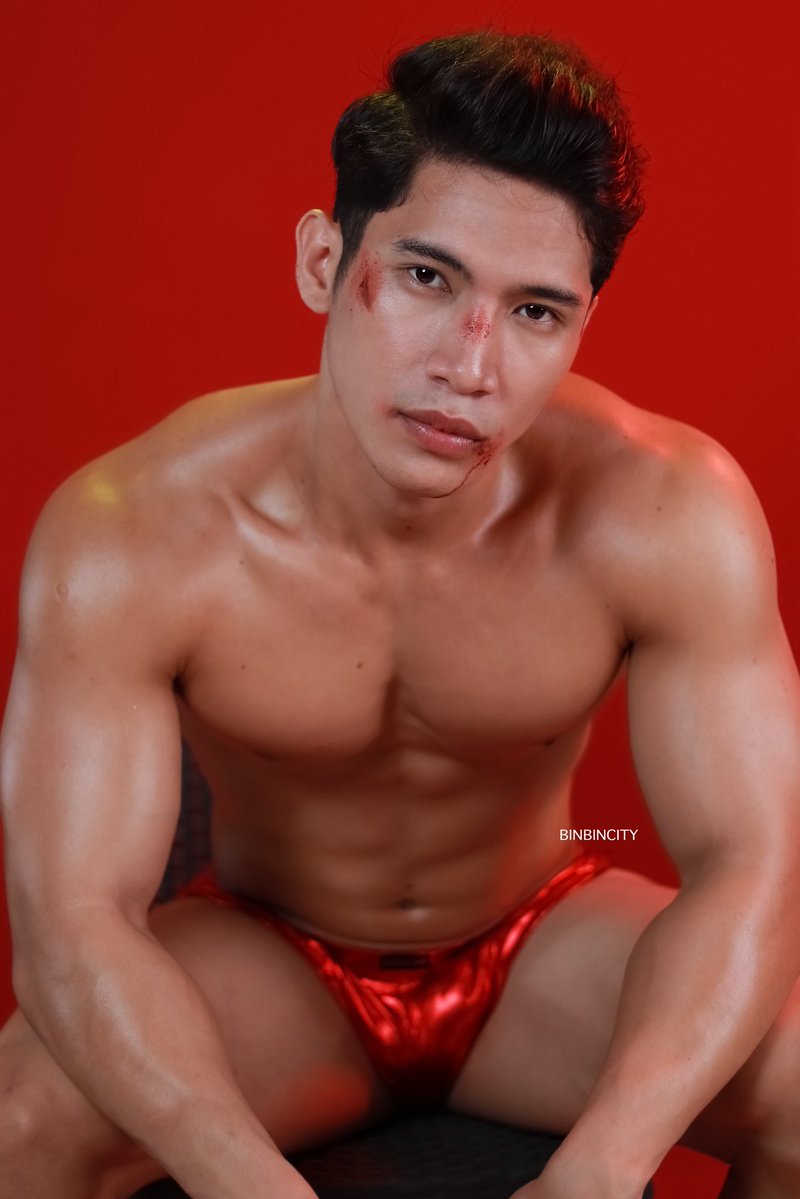 BinBinPhotog's tweet image. THE CHAMP pt 2
.
.
M: Angelo 
IG: angelo.bndia

#gymvibes #gym #boxing #gymfit #gymbuddy #summerbod #davaophotographer