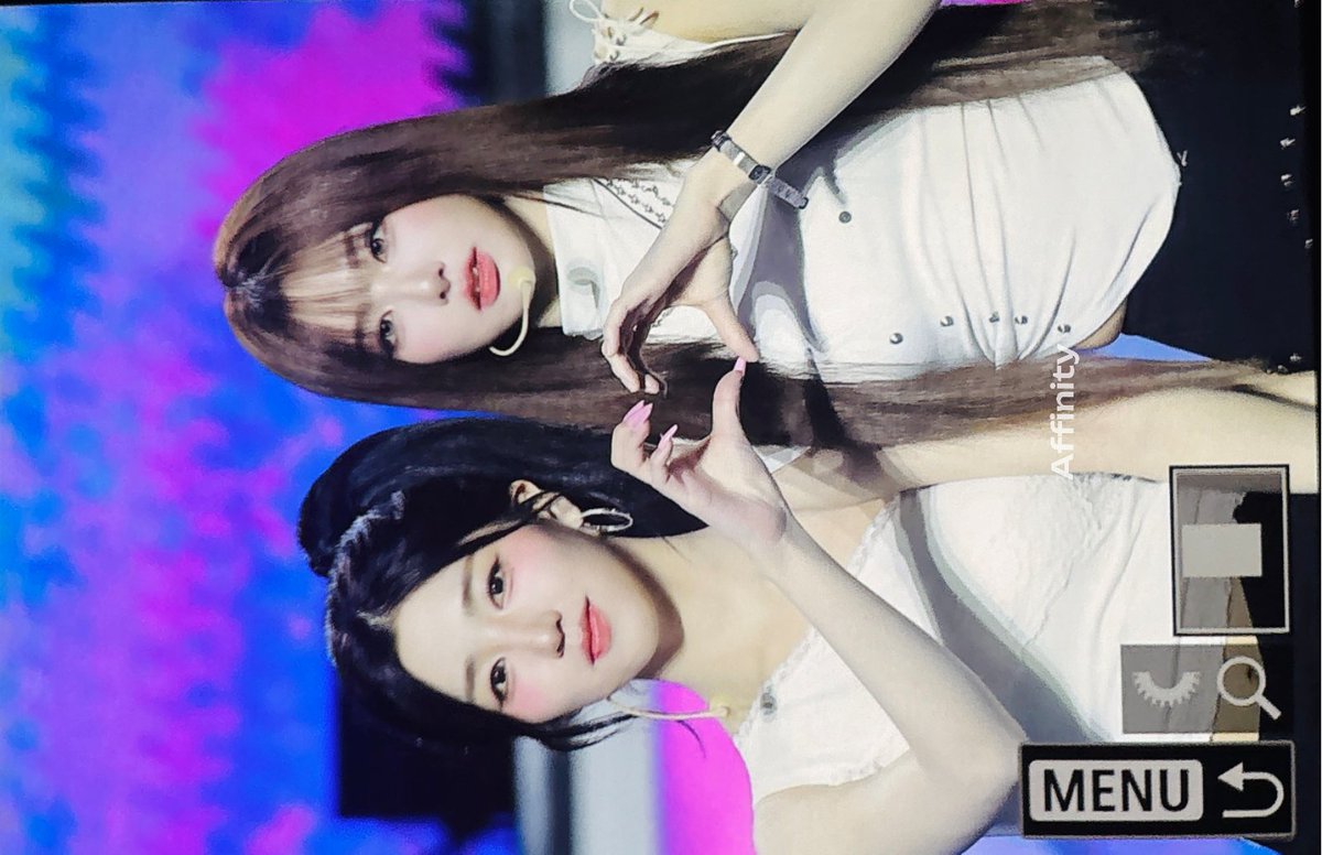 palettes_1415's tweet photo. 260405 Pre  
#SoHyun #Xinyu #tripleS 
#신위 #소현 #트리플에스 https://t.co/U6mkIgjnOK