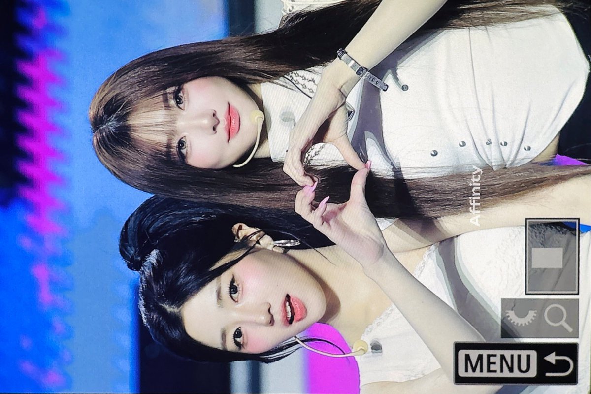 palettes_1415's tweet photo. 260405 Pre  
#SoHyun #Xinyu #tripleS 
#신위 #소현 #트리플에스 https://t.co/U6mkIgjnOK