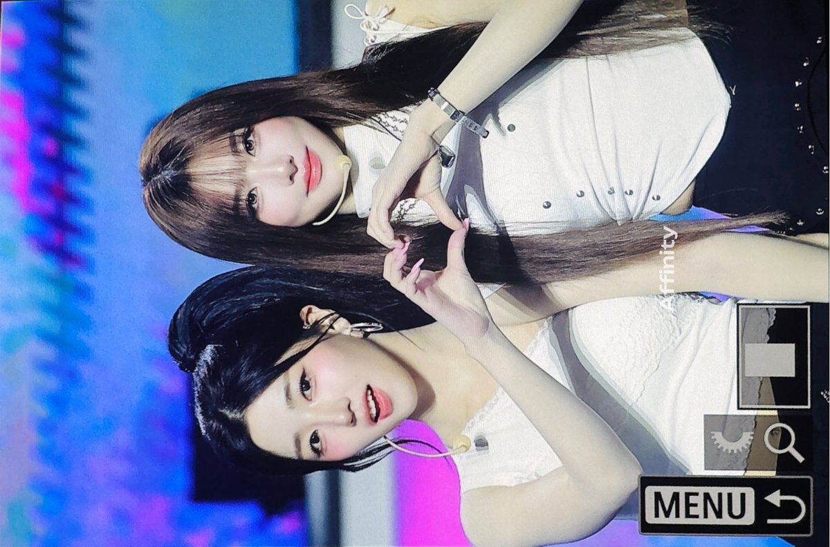 palettes_1415's tweet photo. 260405 Pre  
#SoHyun #Xinyu #tripleS 
#신위 #소현 #트리플에스 https://t.co/U6mkIgjnOK