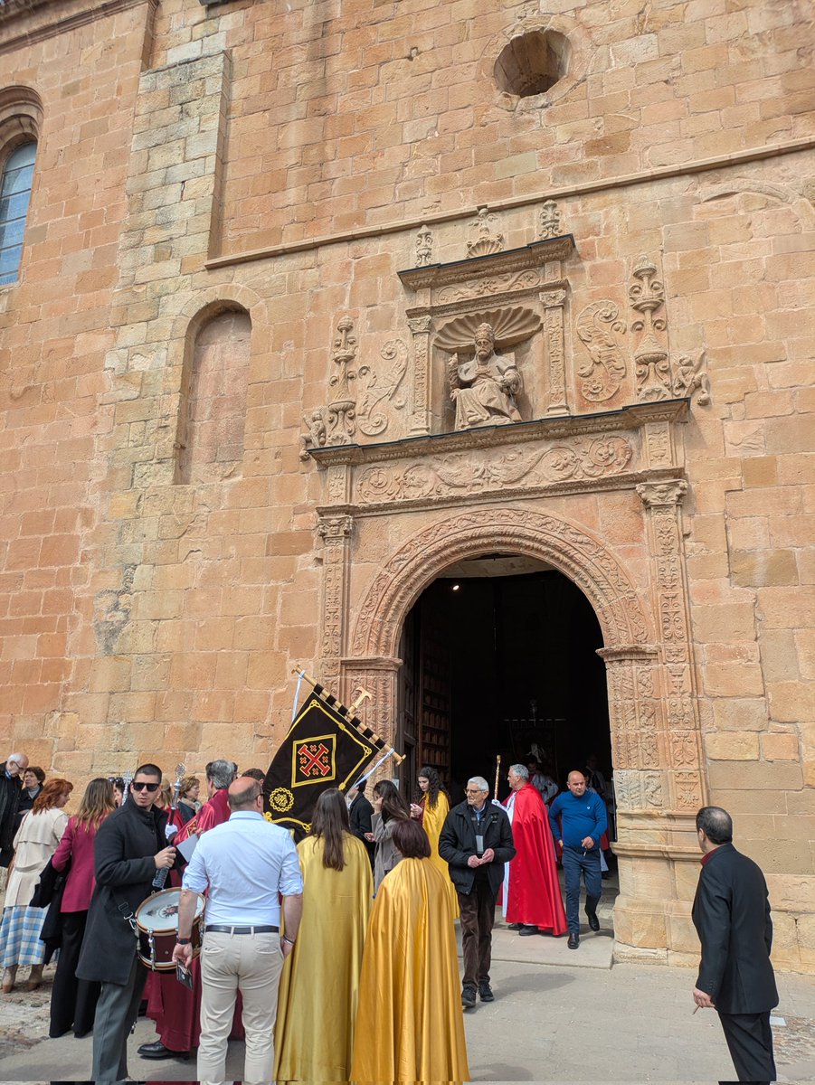 EcceHomoSORIA's tweet photo. A la finalización de la Misa de Resurrección damos por finalizada nuestra Semana Santa. Feliz Pascua. Paz y bien. https://t.co/jt7WKsWbsb