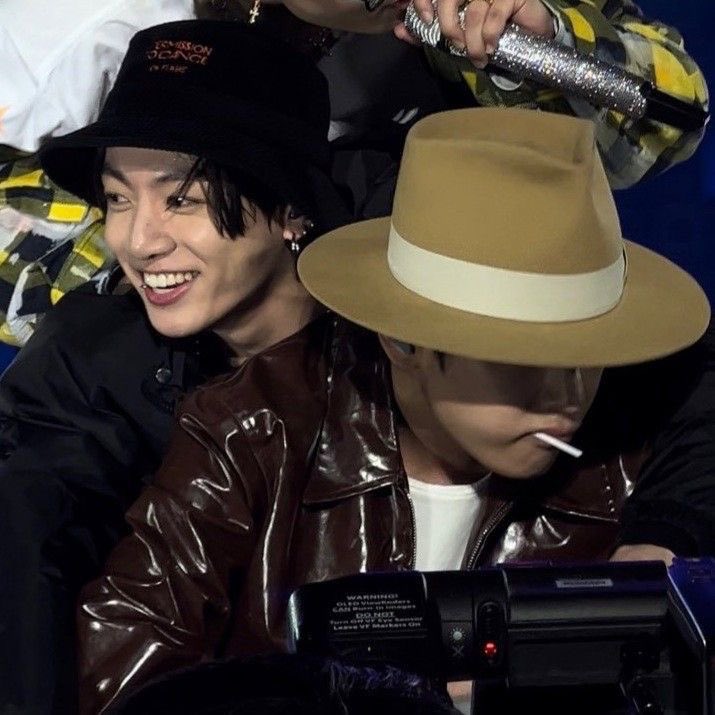 🐾💌🎀🪭 tweet media