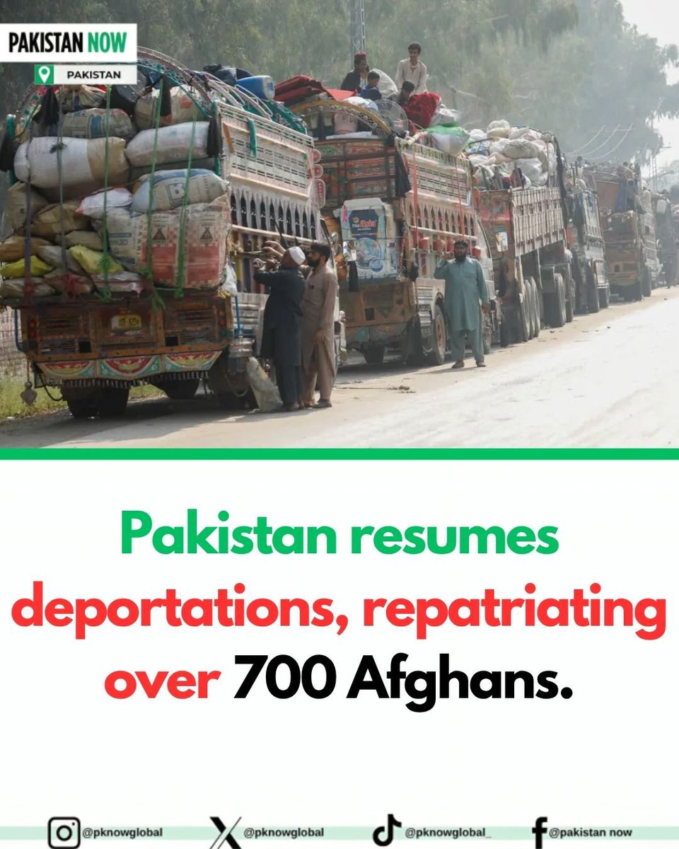 pakistannownews's tweet image. Pakistan has resumed the phased repatriation of undocumented Afghan nationals, with over 700 individuals returned on the first day through the Torkham crossing after a month-long pause linked to recent security developments.

#Pakistan #afghanistan #illegal #GlobalAffairs