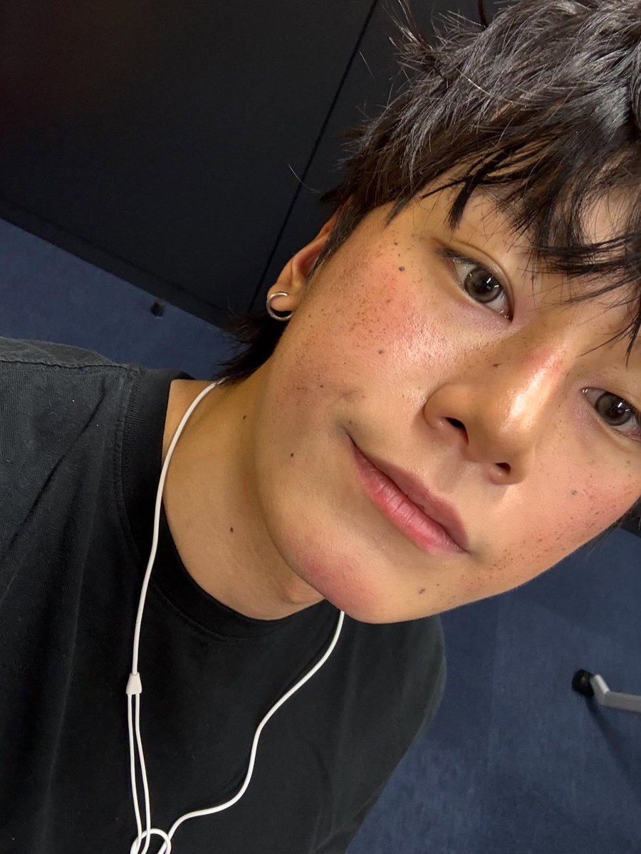 japi is UN1QUE! tweet media