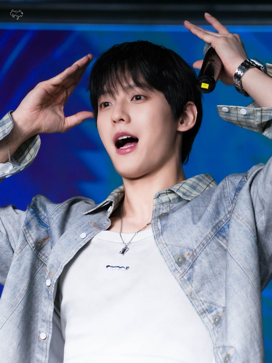 (º.ㅅº) tweet media