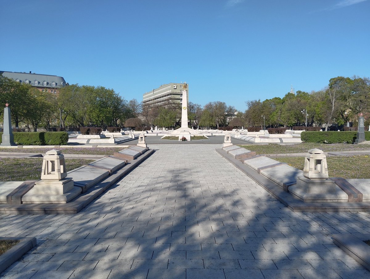 CEO Of Frenology tweet media